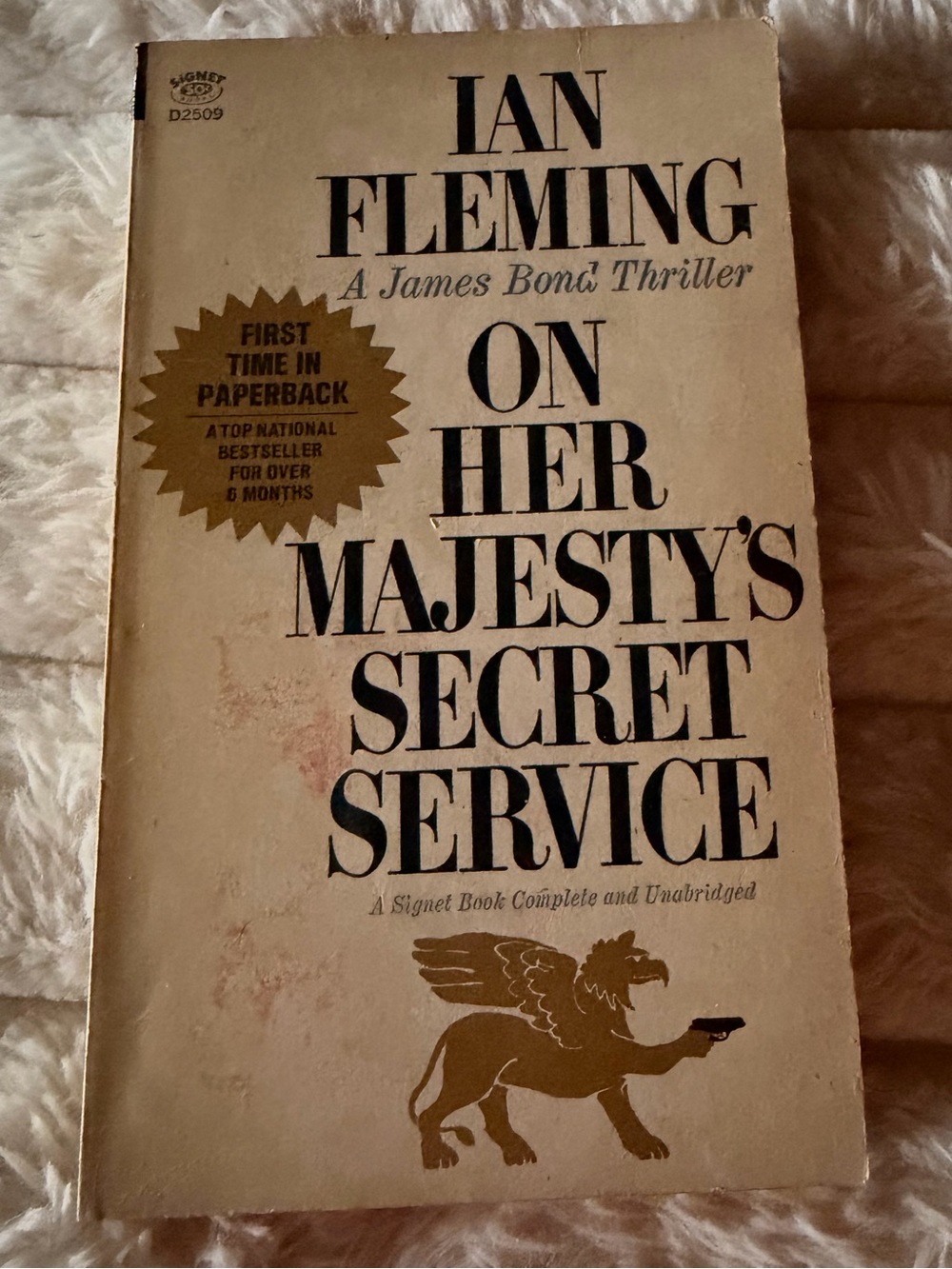 Ian Fleming "On Her Majesty's Secret Service" Vintage Paperback
